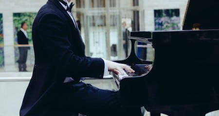 Pianist Iulian Neculache
