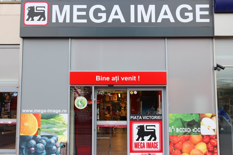 Mega Image preia magazinele Angst