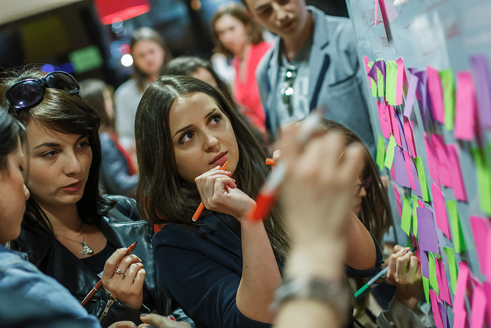 Au inceput inscrierile pentru Social Impact Award