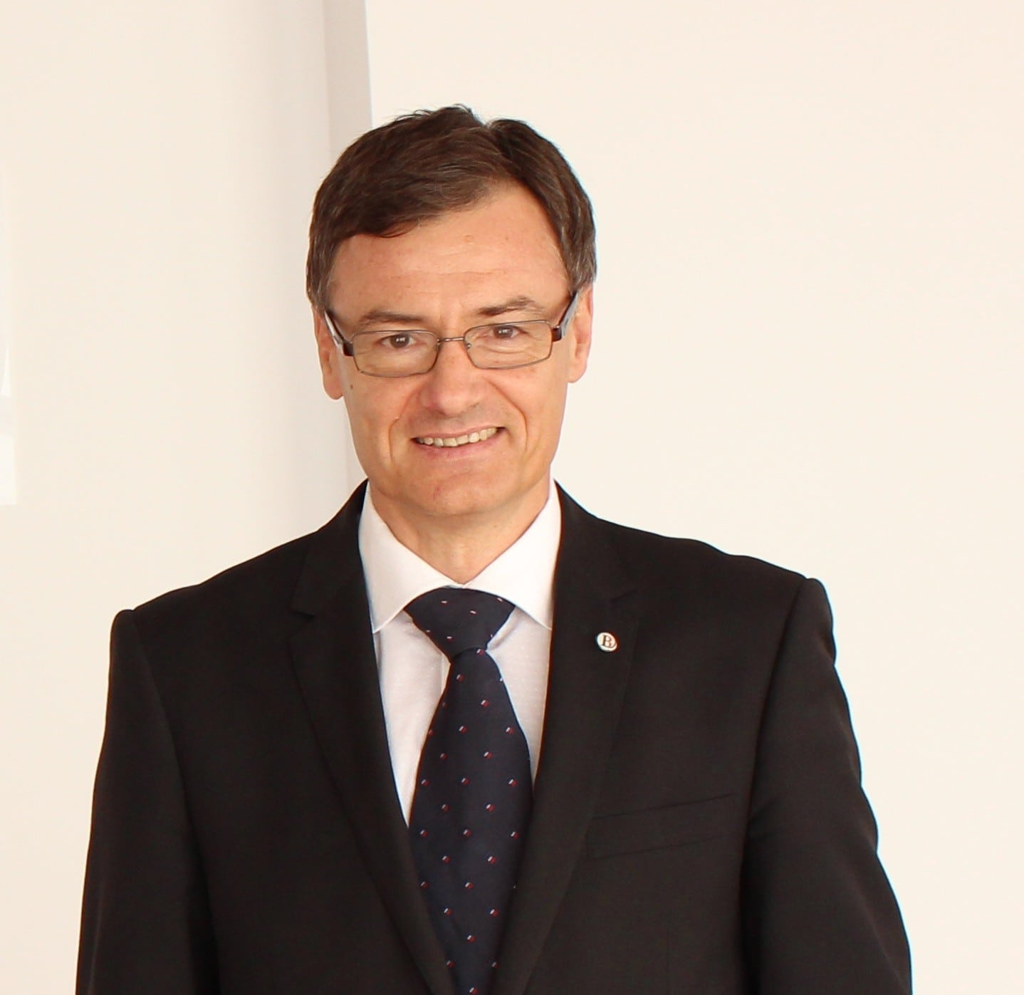 emil bituleanu libra e1441702003135