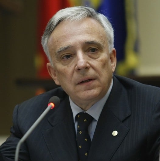 isarescu3 e1443627223137