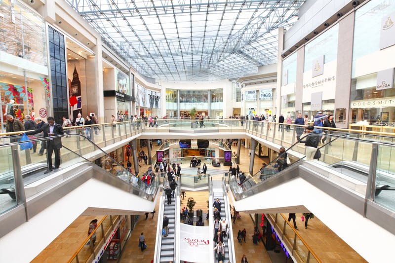 Suprafața centrelor comerciale, de 5 ori întinderea Bucureștiului