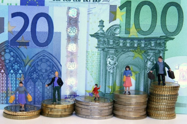 economii Icefields dreamstime xl 8489149