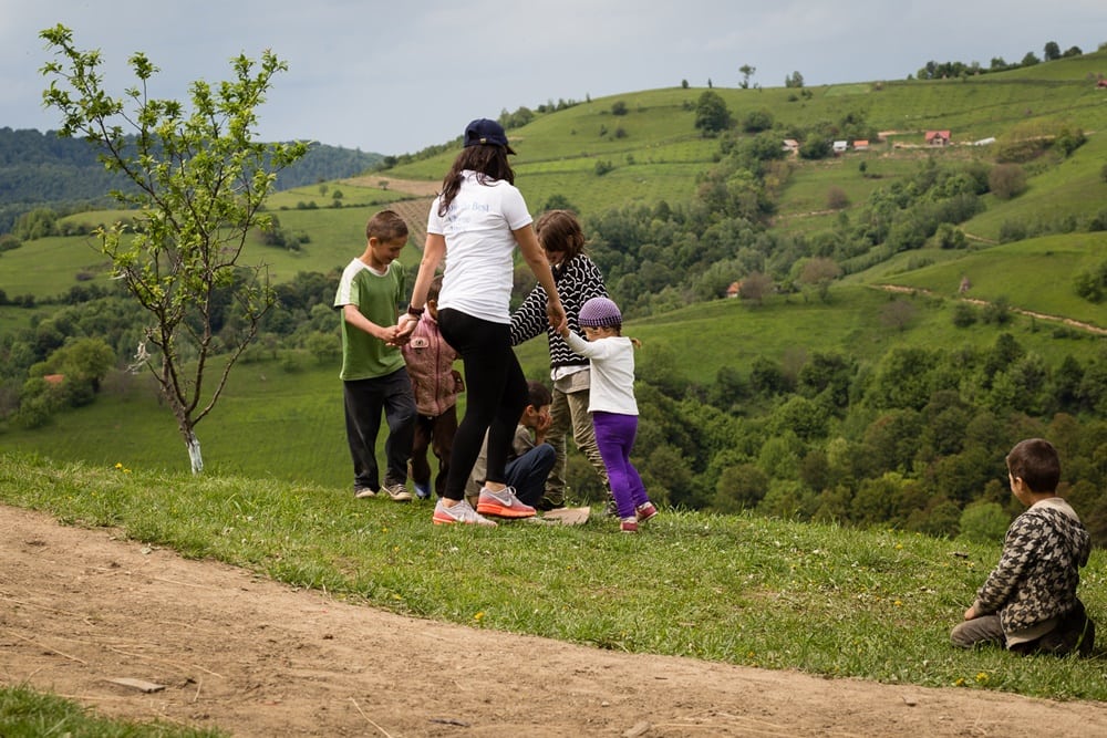 Lumină pentru Bucovina prin Free Miorița și MBFS