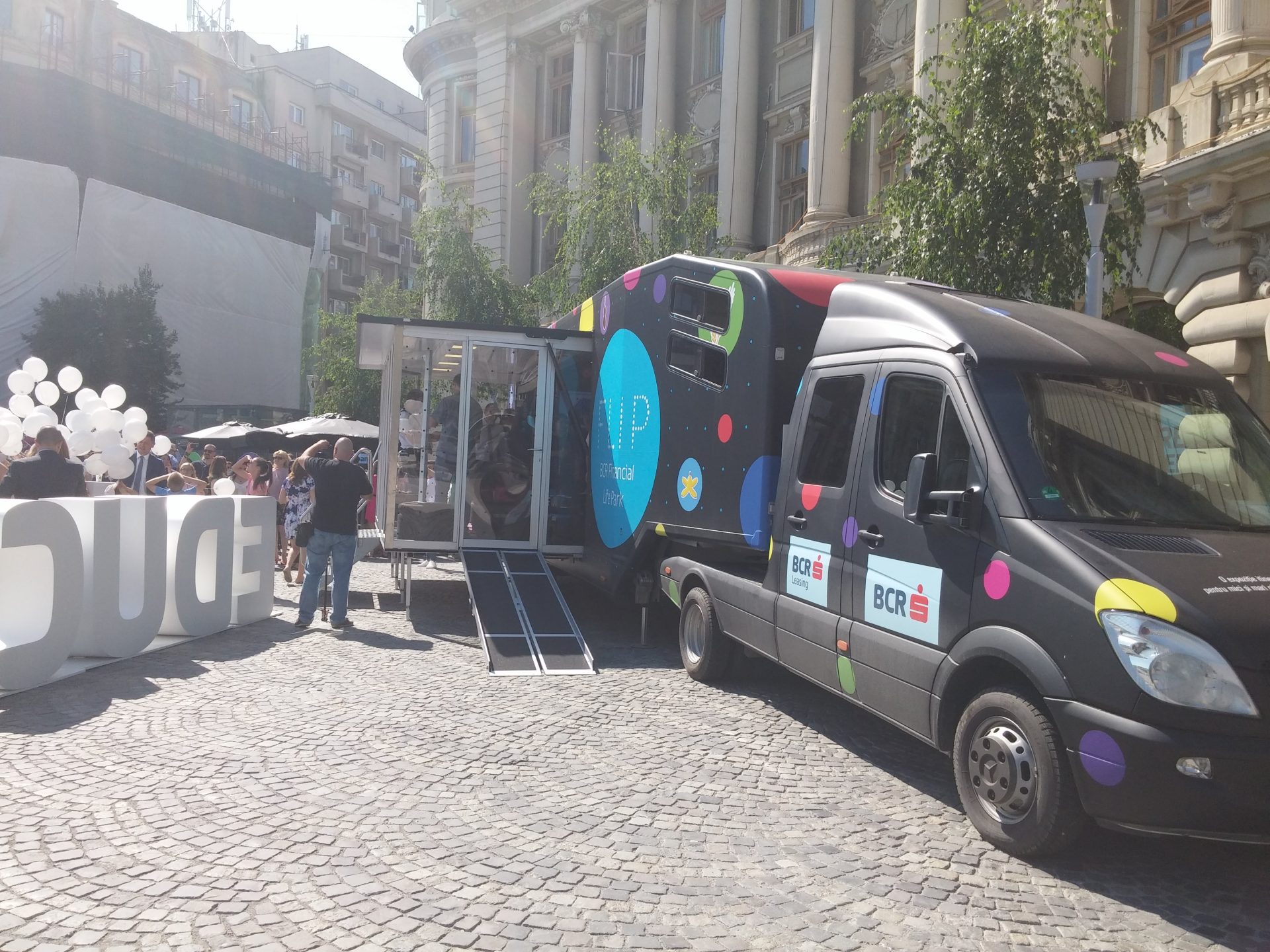 Educație financiară pe roți
