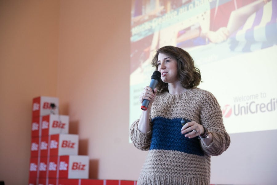 Din industrii creative la povești multimedia