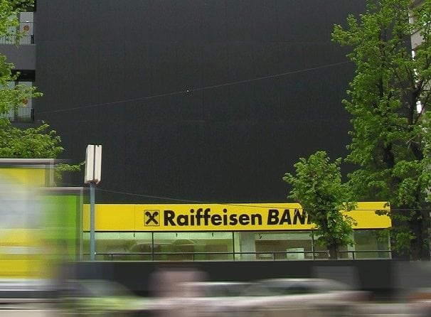 Raiffeisen Bank își simplifică portofoliul de produse