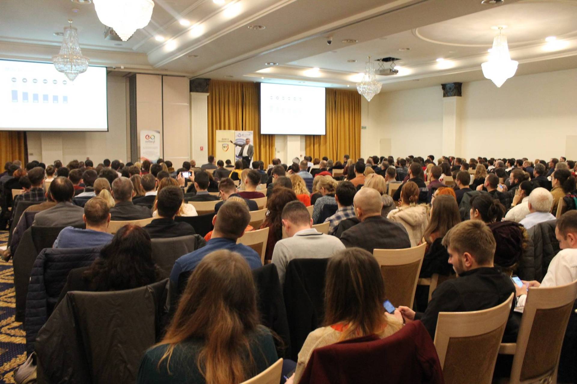Cursuri pentru 10.000 de antreprenori