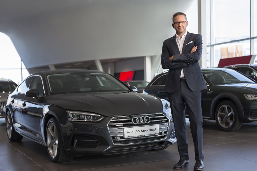 Porsche România accelerează spre revoluția electrică