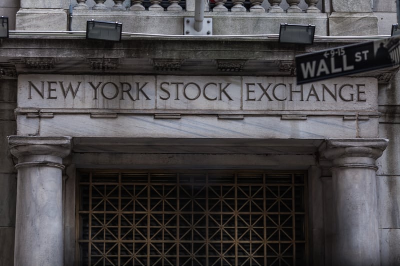 Bursele din Europa și Asia, în scădere după prăbușirea Dow Jones