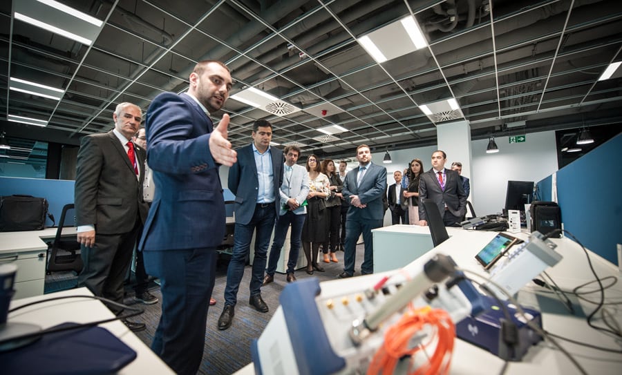 VIAVI vrea să angajeze 120 de specialiști IT&C la București