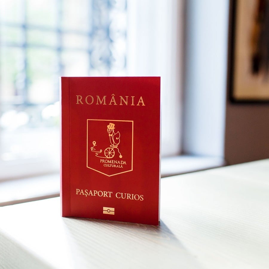 Pașaport curios, un produs editorial despre istoria, geografia și oamenii importanți din țara noastr...