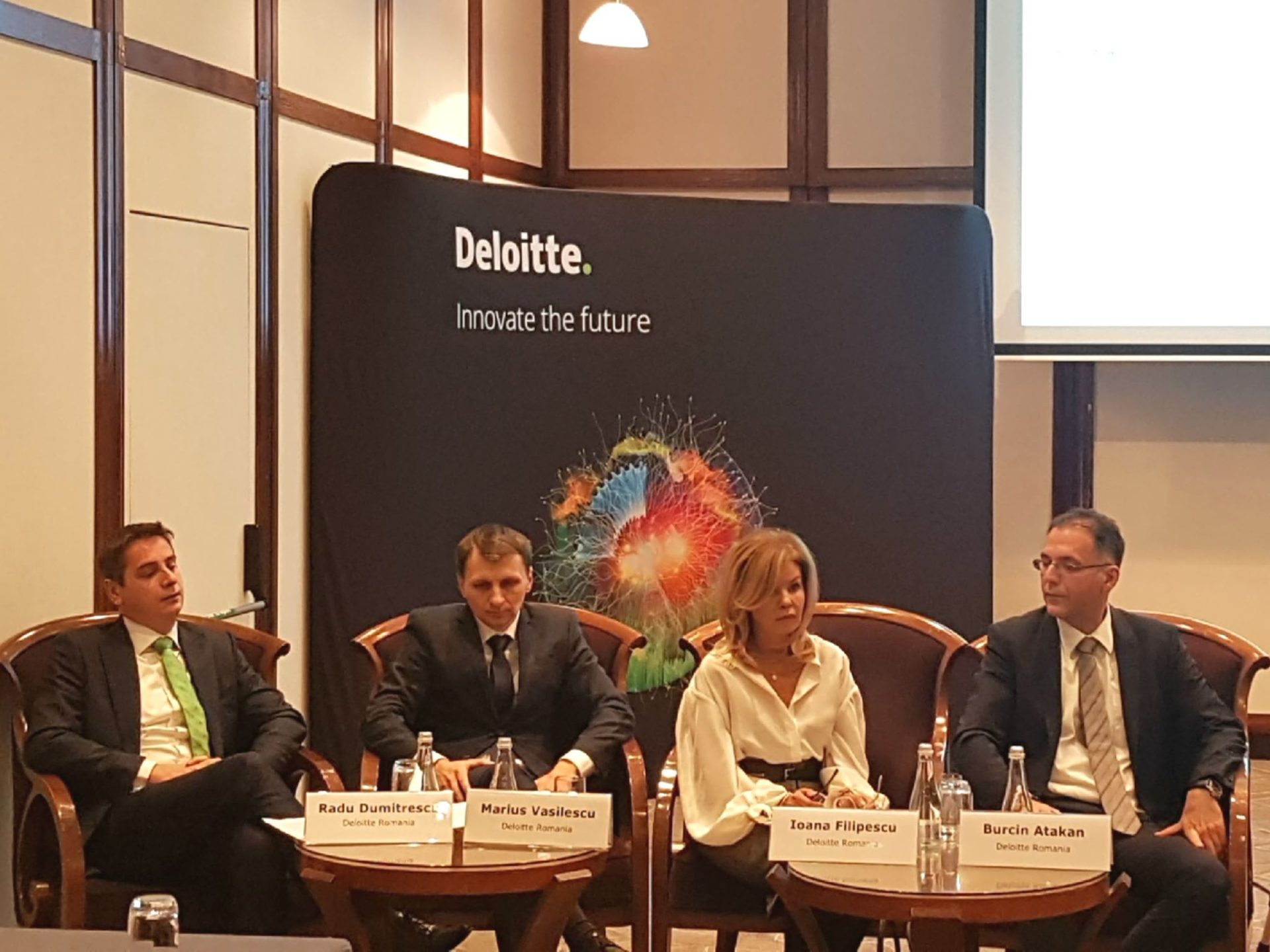 Tehnologia și retailul, cele mai dinamice sectoare pe piața de M&A