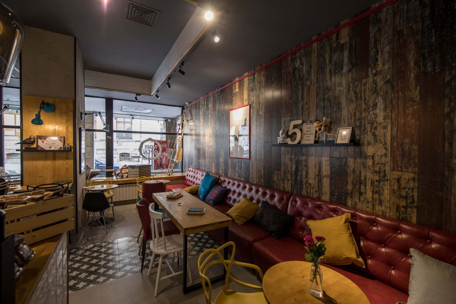Coffee Studio by 5 to go, cea mai mare locație a grupului