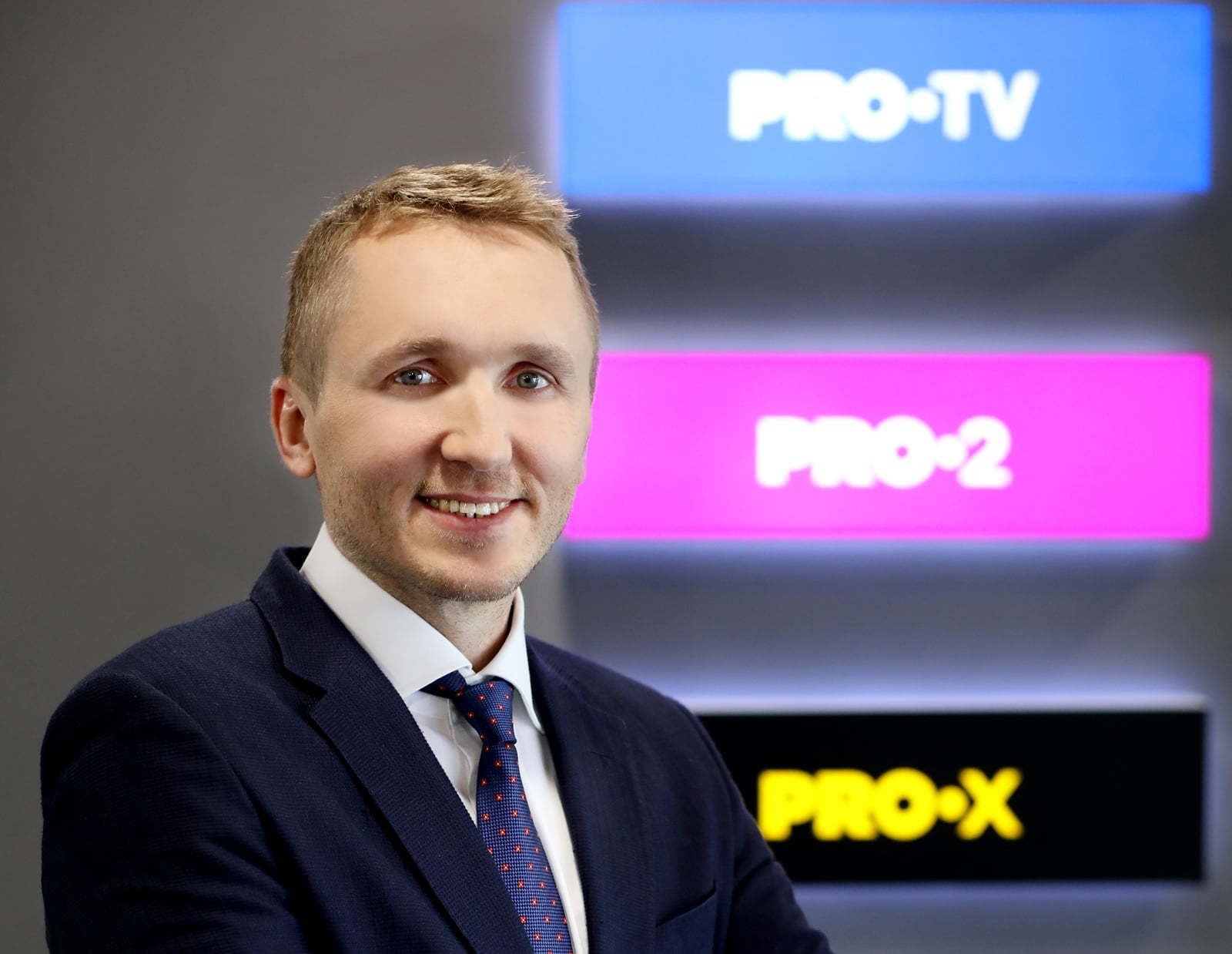 Aleksandras Cesnavicius, Pro TV: Pariu pe conținut local