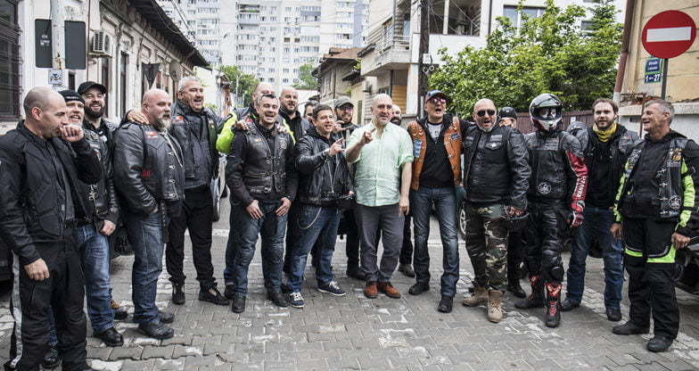 Ai rockul în sânge? Alătură-te trupei donatorilor!