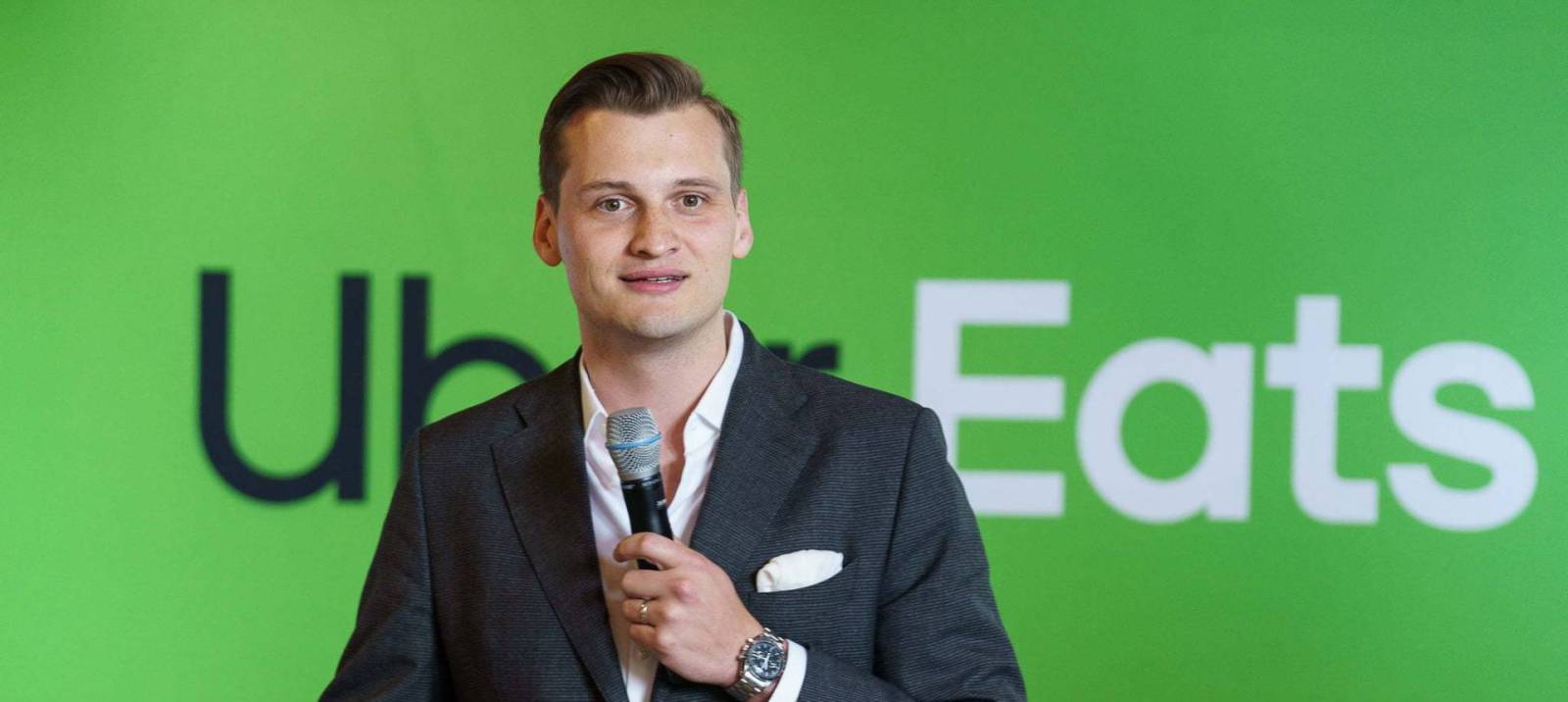 Efectul Uber Eats asupra restaurantelor