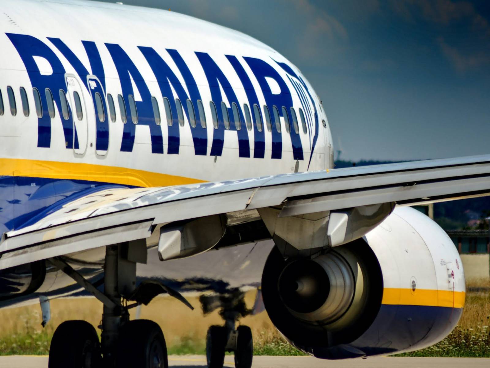Inovație Ryanair: spațiu publicitar pe biletele de îmbarcare