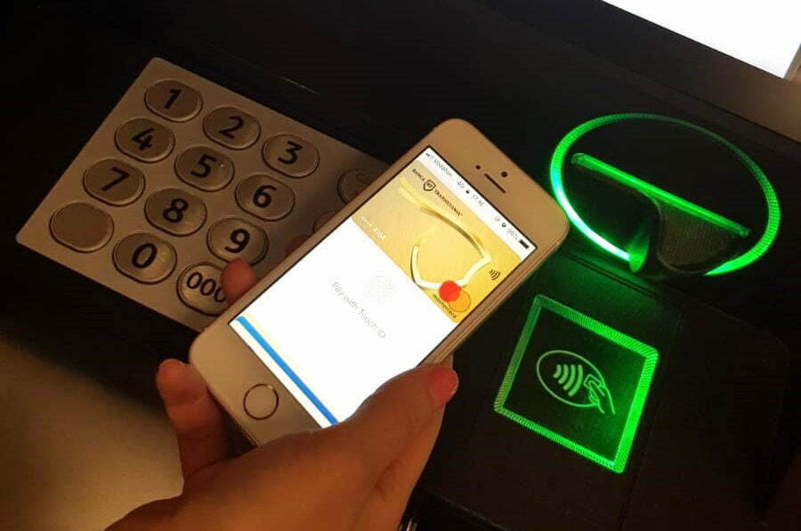 Retrageri de bani de la bancomat cu telefonul