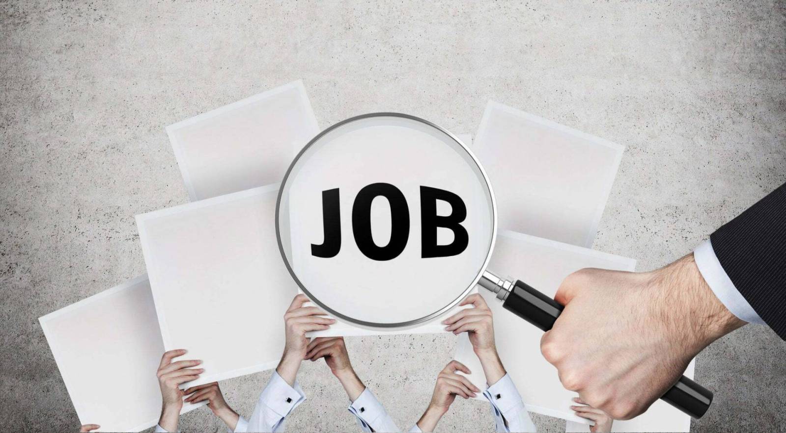 Ce job-uri au căutat românii în luna iunie?
