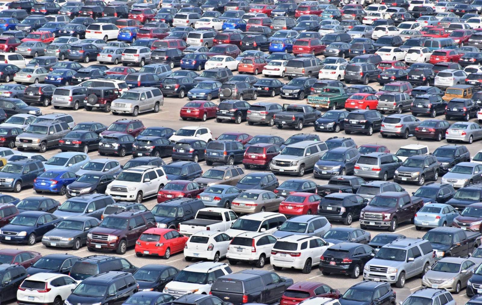Piața auto, în declin la nivel mondial