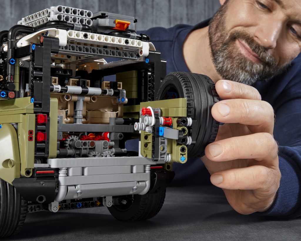 Land Rover Defender, varianta LEGO