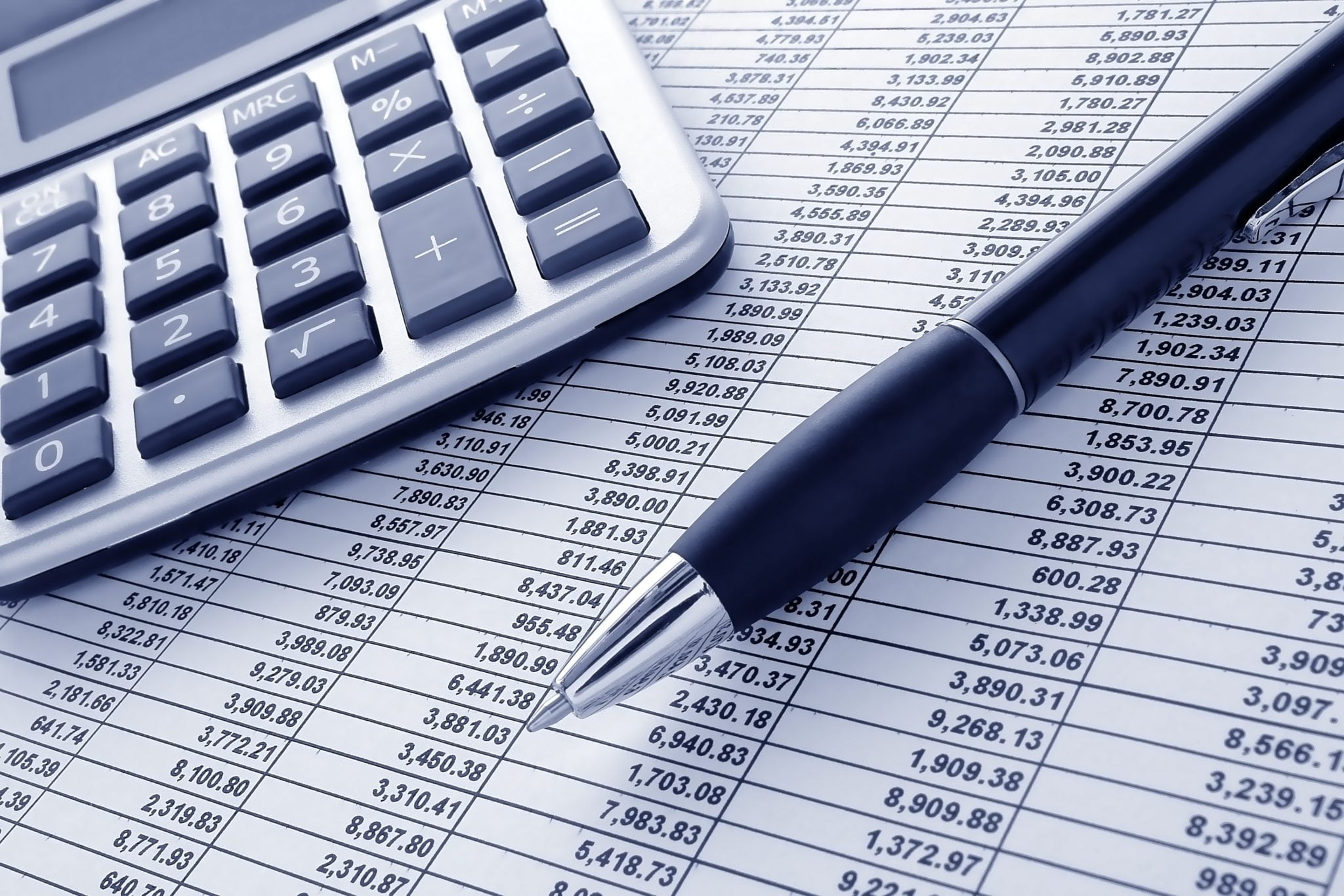 S&P a revizuit perspectiva ratingului României de la stabilă la negativă