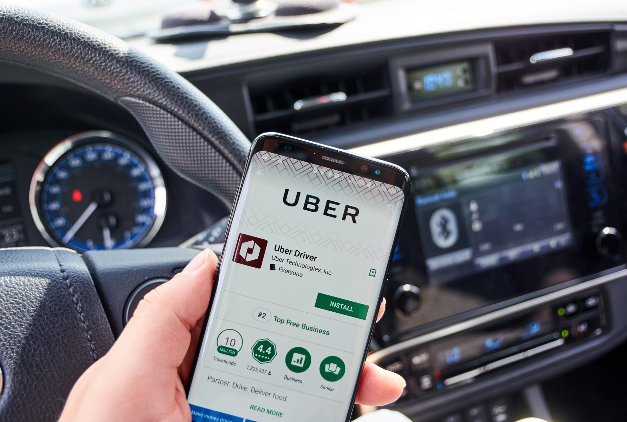 Uber lansează opțiunea Real Time ID Check