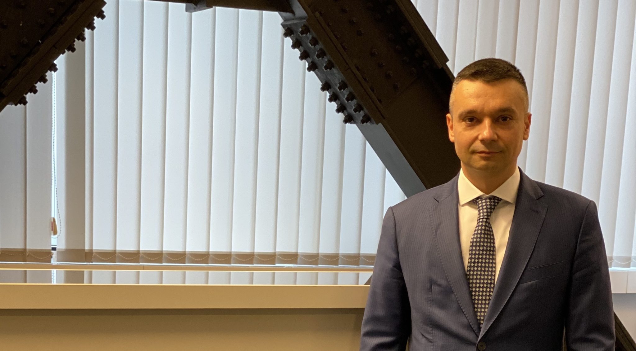 Managementul datelor prin expansiune externă