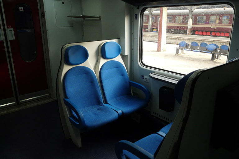 CFR Calatori tren interior Dariusz Sieczkowski