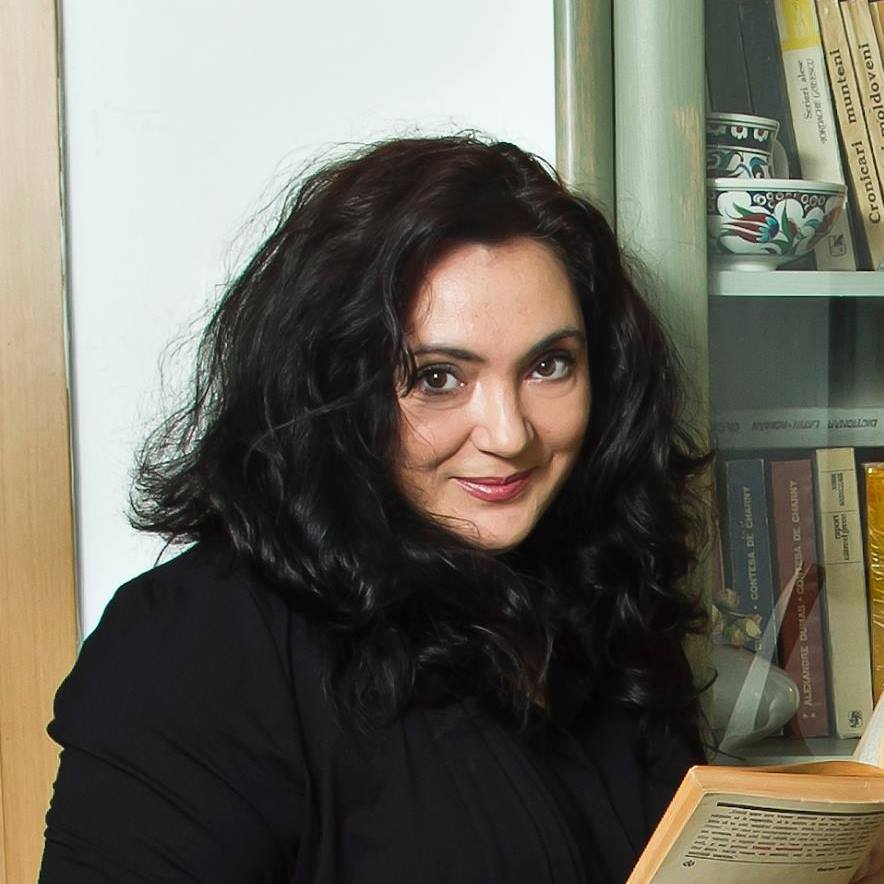 Andreea Răsuceanu: În vremuri grele ca acestea e nevoie mai mult ca oricând de cultură, de viață sp...