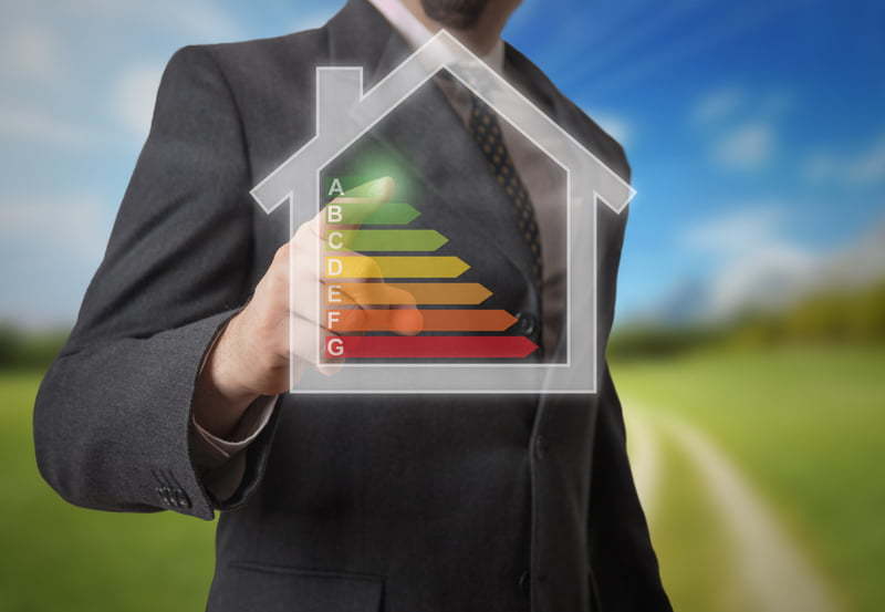 Soluție pentru relansarea economică: renovarea energetică a clădirilor
