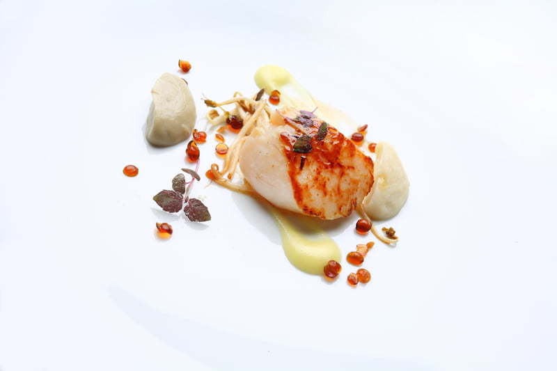 Chef Radu Ionescu gătește pentru cei din linia întâi