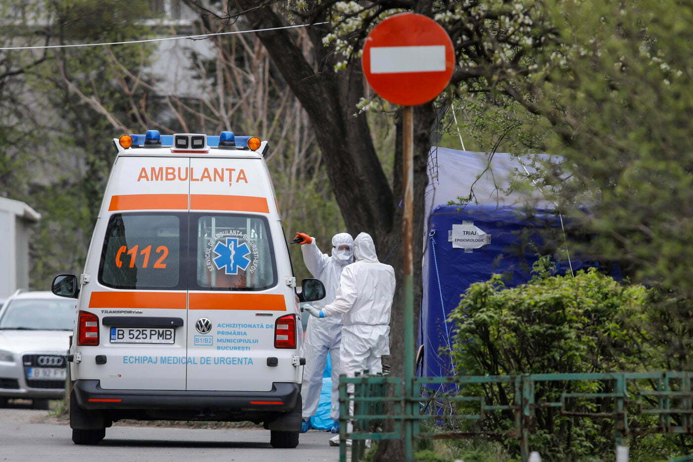 Stimulentul pentru personalul medical este impozitat doar cu 10% și va fi decontat ulterior din fond...