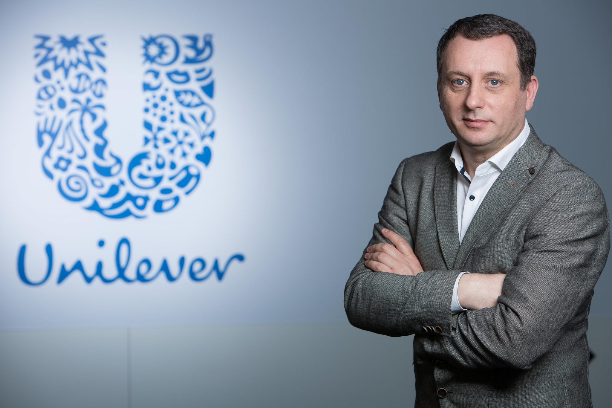 Unilever contribuie cu 320.000 de euro la campania inițiată de Ștefan Mandachi