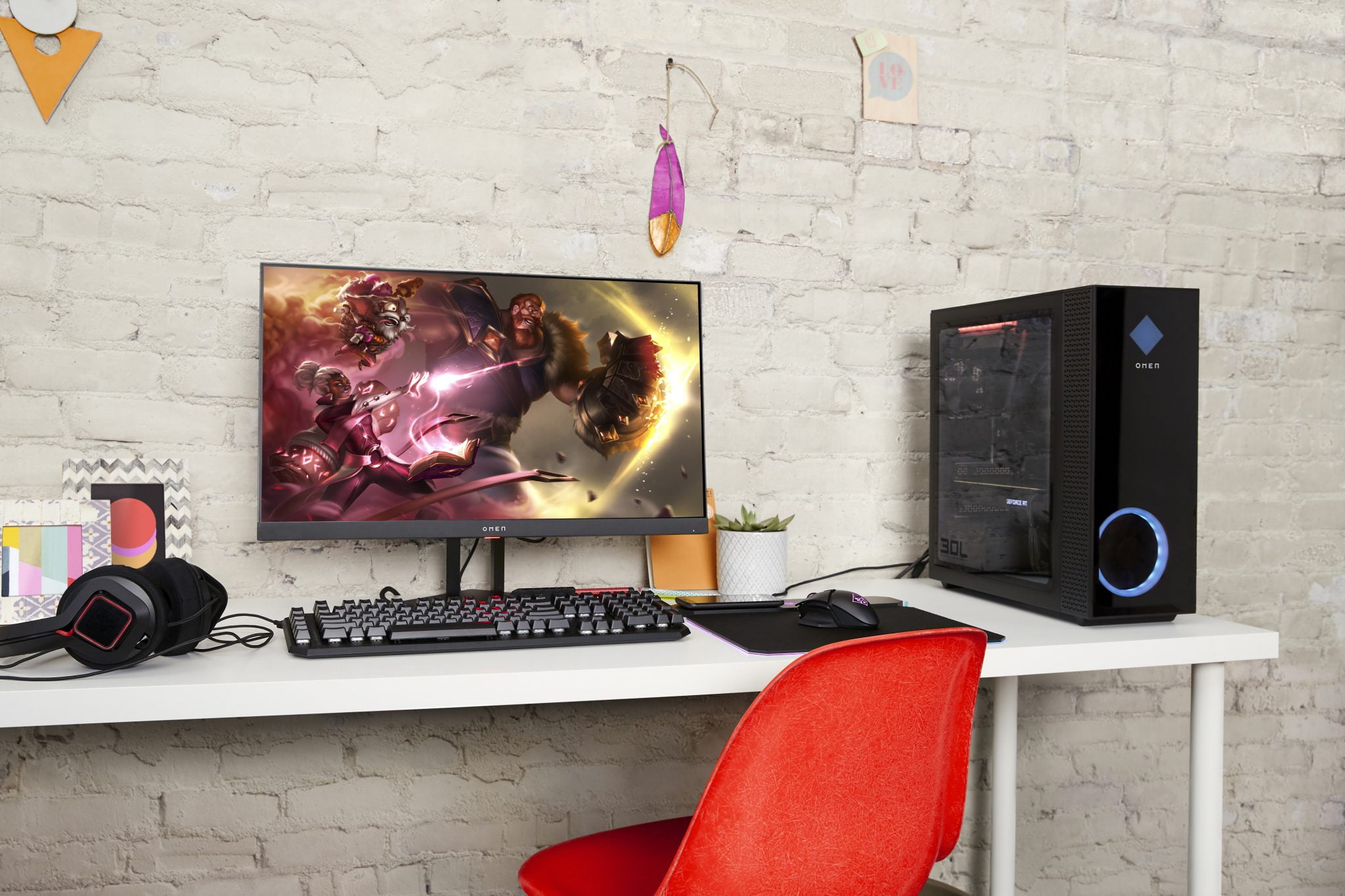 Omen, o nouă serie de monitoare pentru gaming