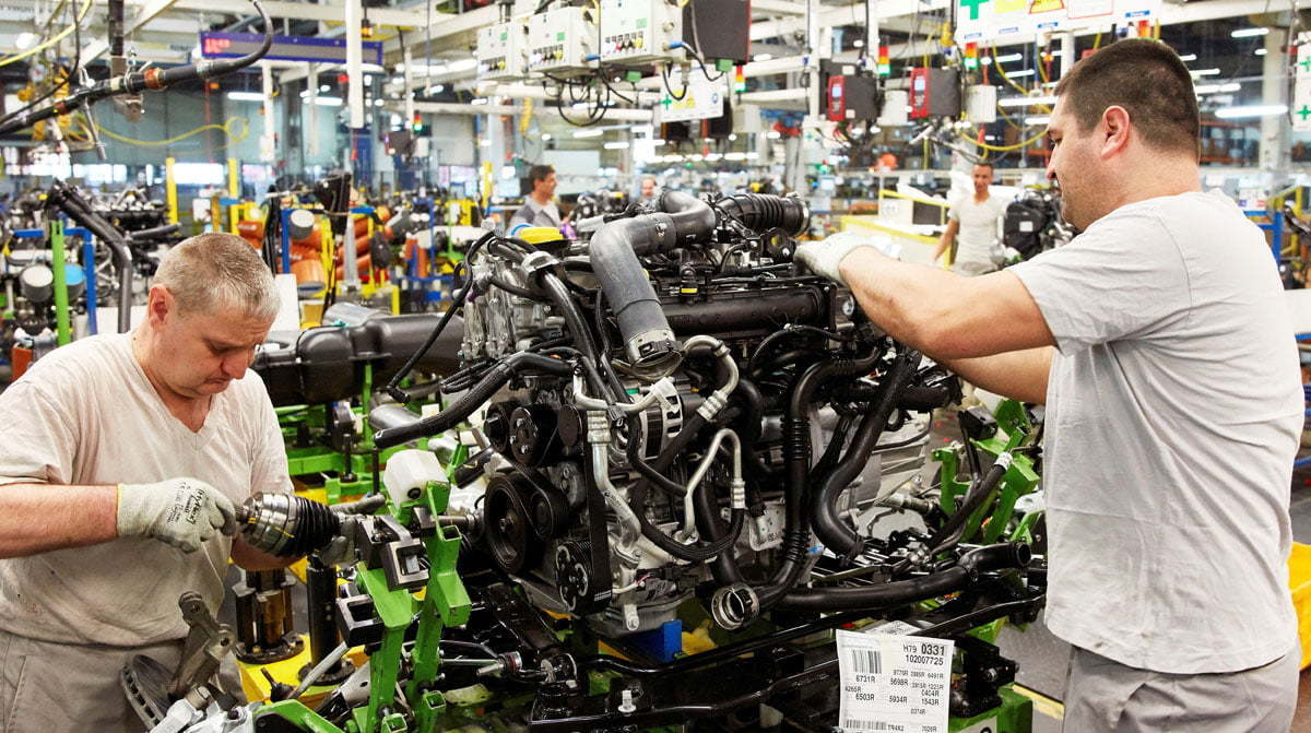 BizRemote: Dacia a reluat producția pe întreaga platformă la Mioveni
