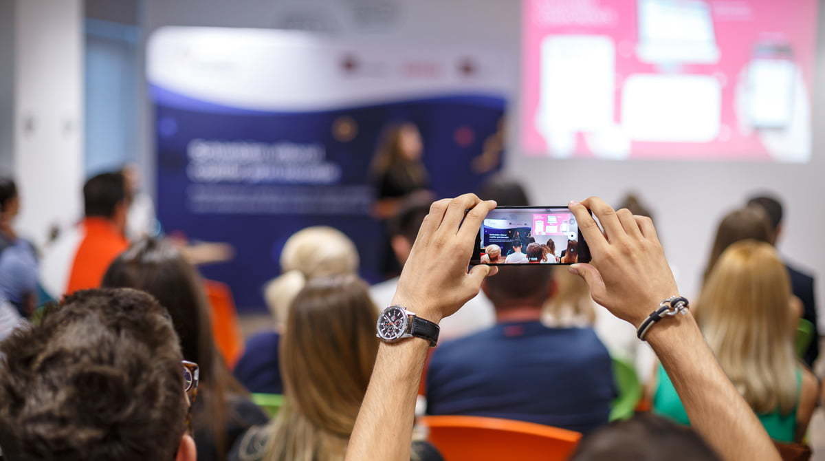 11 echipe în finala programului Innovators for Children din acest an
