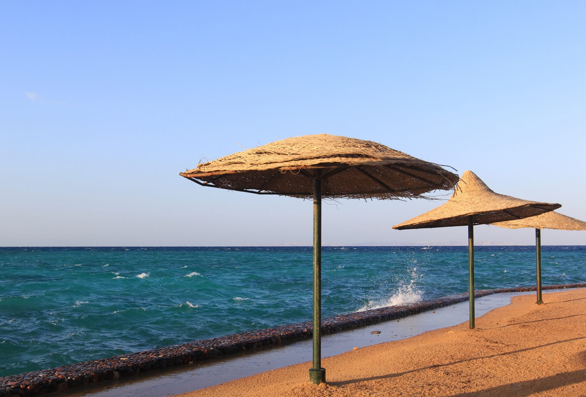 În căutarea soluțiilor pentru problemele din turism: granturi sau vouchere