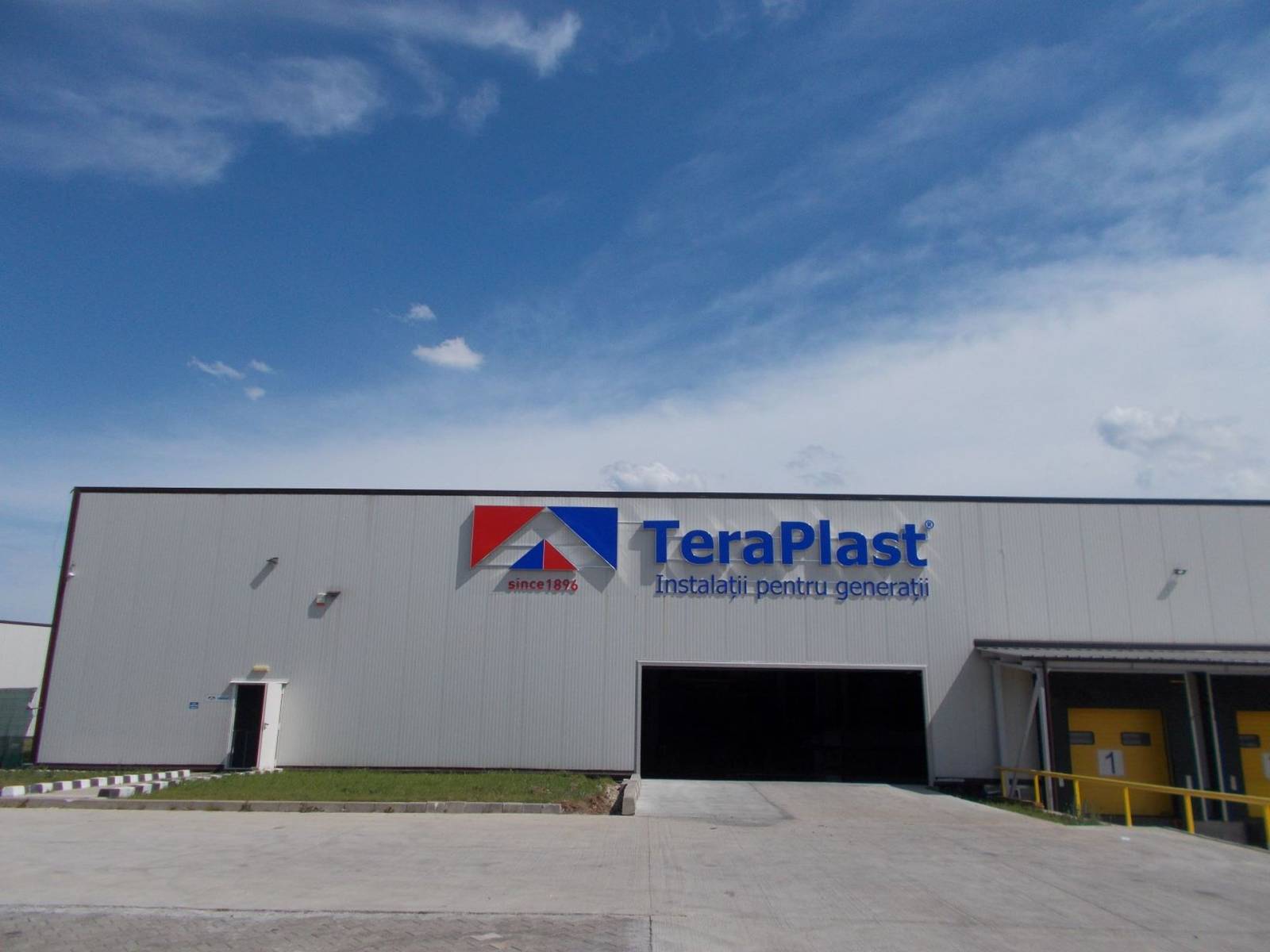 TeraPlast inaugurează un nou depozit, pentru piața externă