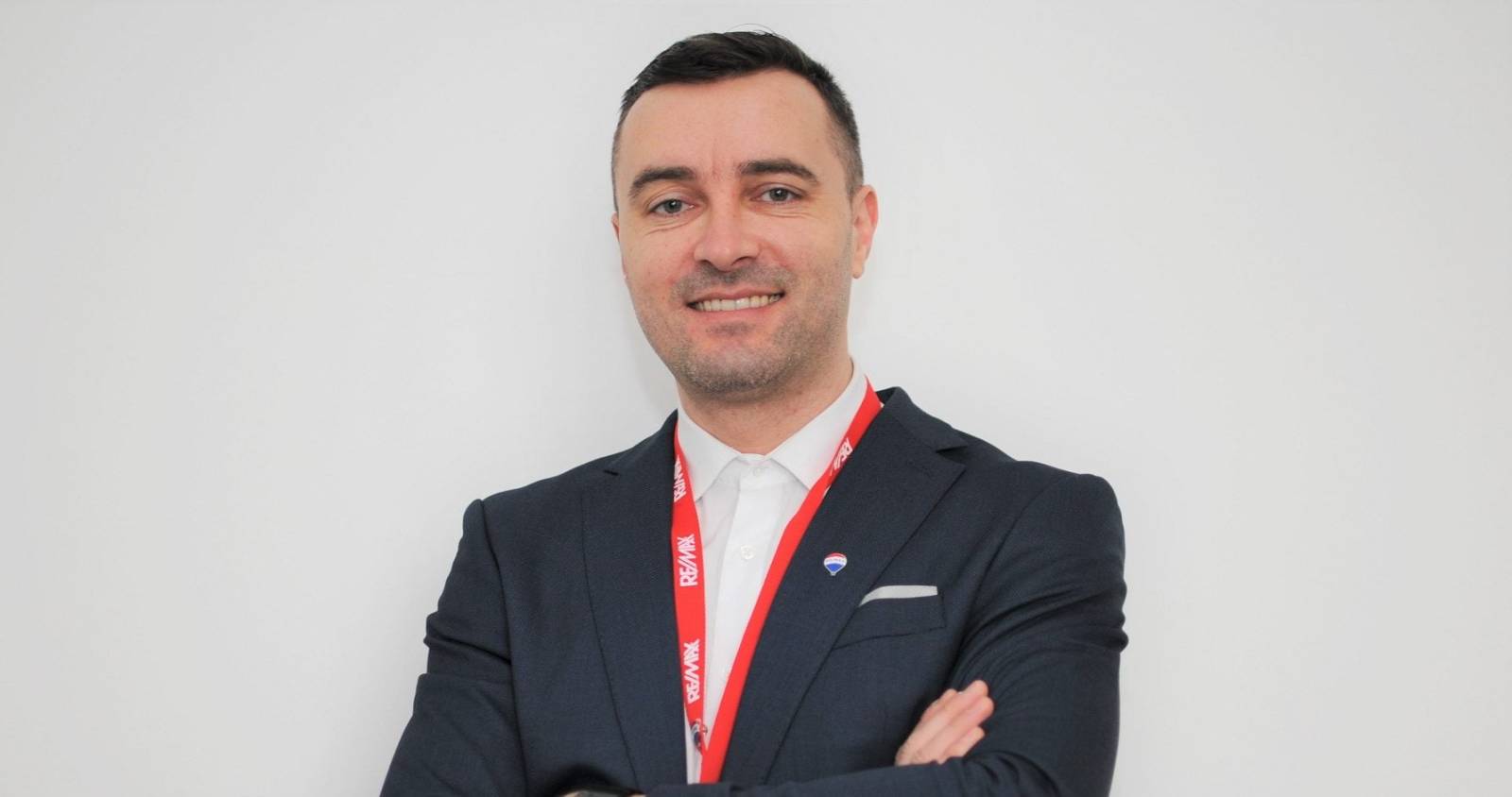 RE/MAX România deschide trei noi unități