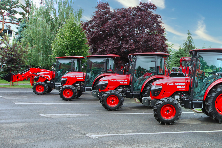 Gama de tractoare IRUM TAG