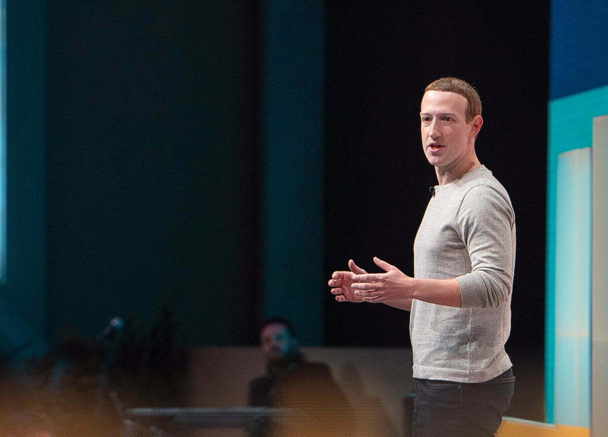 Rețeaua Facebook a fost inaccesibilă. Posibilitatea unui atac din interior este luată în calcul