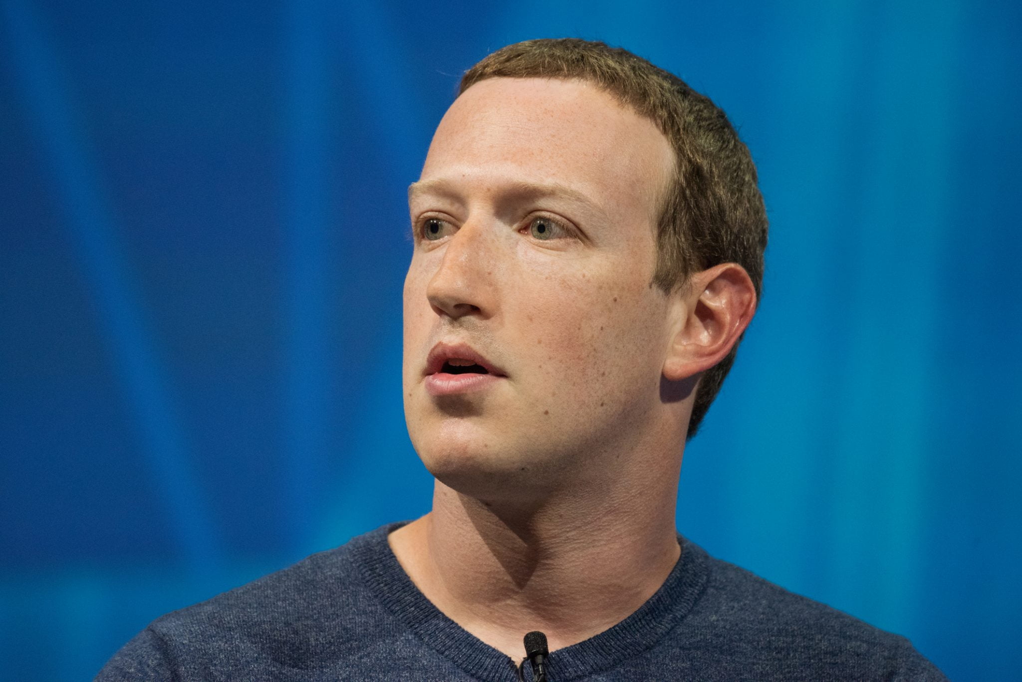 Preluarea Giphy, de către Facebook, blocată și investigată de autorități