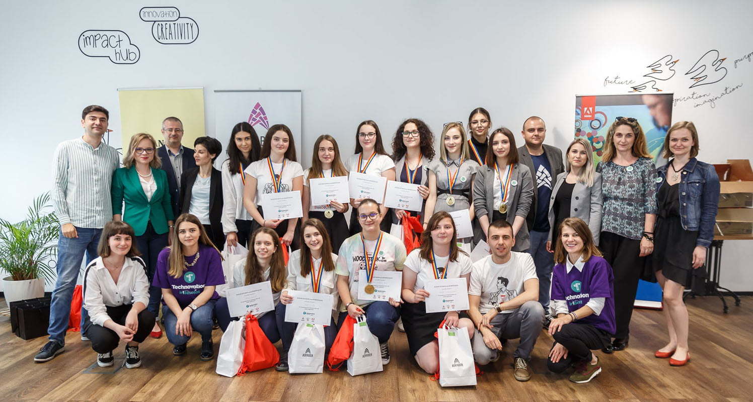 O echipă din România a avut cea mai bună aplicație europeană la Technovation Girls