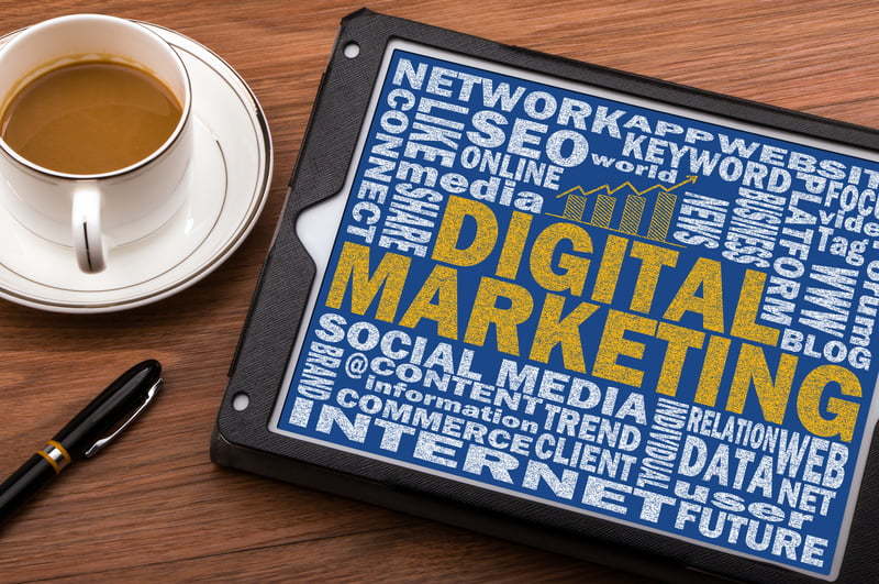 Aproape jumătate dintre afacerile cu prezență online au mărit bugetele de digital marketing în pande...