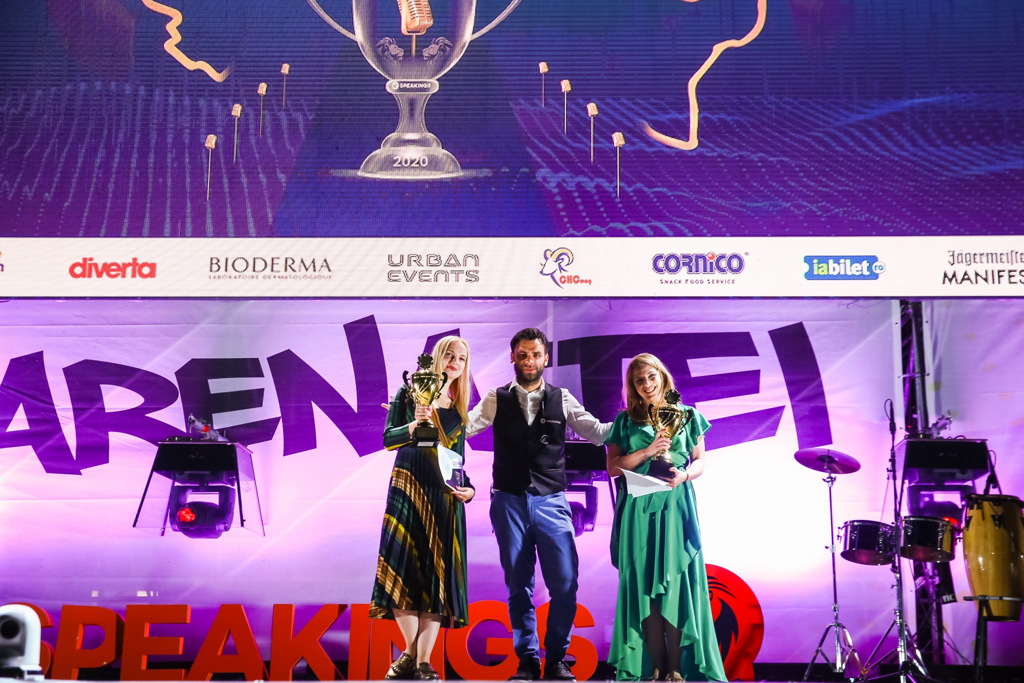 Peste 100.000 de vizualizări la Primul Campionat Național de Discursuri Online