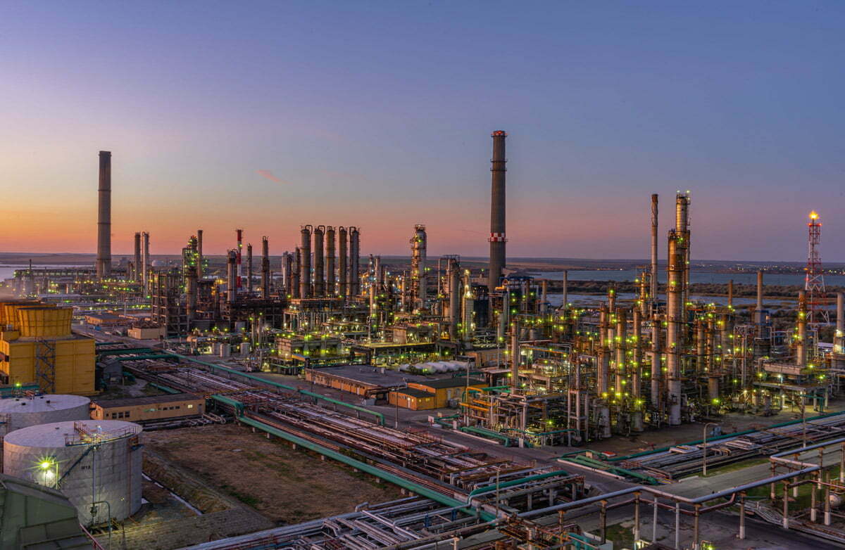 Businessul Rompetrol a scăzut cu aproape 40% în primul semestru din 2020