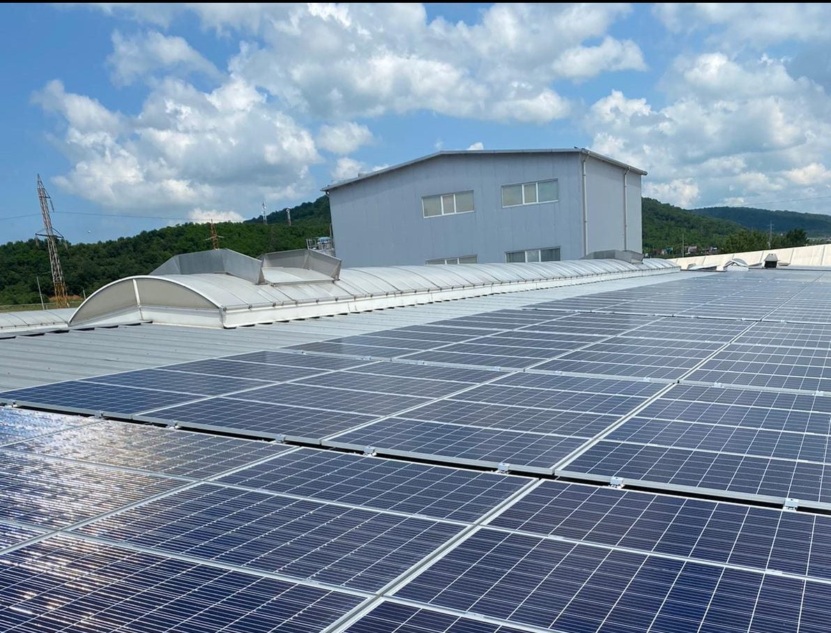 Investiție de 1,9 milioane de euro în energie fotovoltaică