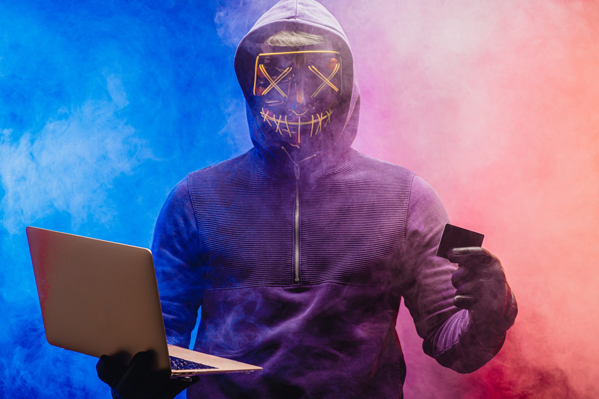 Numărul atacurilor stalkerware a crescut cu 35%. Cum ne putem proteja